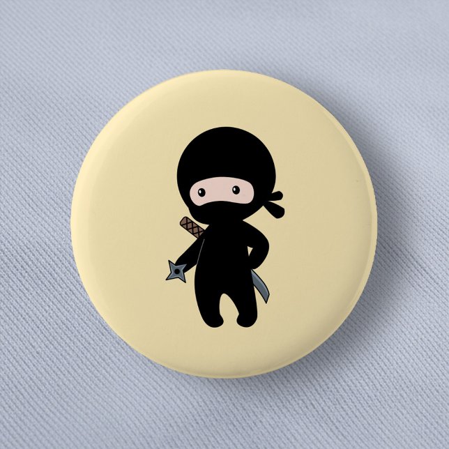 Badge Rond 5 Cm Tiny Ninja tenant l'étoile à projeter sur Jaune (Créateur téléchargé)