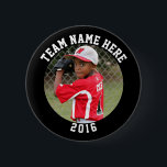 Badge Rond 5 Cm Touche / bouton Photo Sports personnalisée avec no<br><div class="desc">Soutenez votre joueur de sport de jeunesse préféré avec une broche photo personnalisée. Vous pouvez personnaliser ce bouton avec un nom d'équipe (ou nom du joueur) et une année. Vous pouvez également modifier les zones de texte en fonction de vos besoins. Merci de soutenir l'équipe Lawrence... un magasin qui aide...</div>