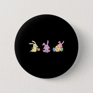 Badge Rond 5 Cm Trois Mignons Lapins Portant Des Byskets De Pâques