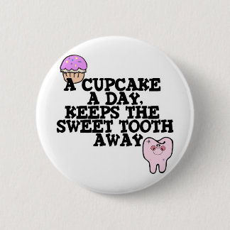 Badge Rond 5 Cm Un Cupcake par Jour éloigne les envies sucrées