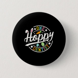 Badge Rond 5 Cm Un Grotte Dentiste Grosse Oreilles Drôle Pâques De