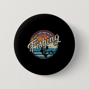 Badge Rond 5 Cm Vintage Facilement Distrait Par La Pêche