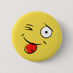 Badge Rond 5 Cm Visage avec bouton de langue percé