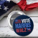 Badge Rond 5 Cm Vote Harris Walz Democrat Donkey American Flag<br><div class="desc">Bouton Vote Harris Walz avec le drapeau américain et l'âne démocrate en rouge,  blanc et bleu. Kamala Harris et Tim Walz pour le poste de président et vice-président en tant que candidats du parti démocratique dans ce dessein cool et patriotique pour l'élection de 2024.</div>