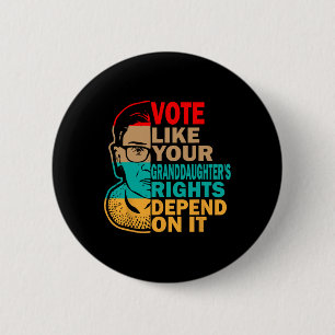 Badge Rond 5 Cm Votez comme les droits de votre petite-fille - Fem