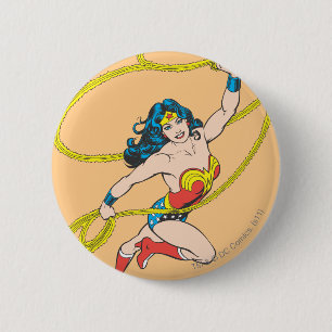 Badge Rond 5 Cm Wonder Woman tient Lasso 3
