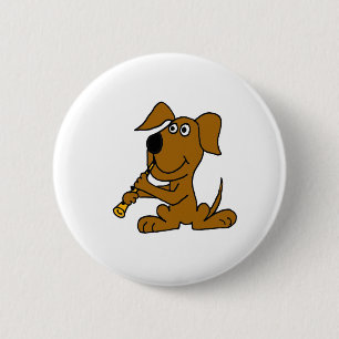 Badge Rond 5 Cm XX chien Brown drôle jouant la clarinette