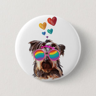 Badge Rond 5 Cm Yorkie Chien avec Coeurs Saint-Valentin