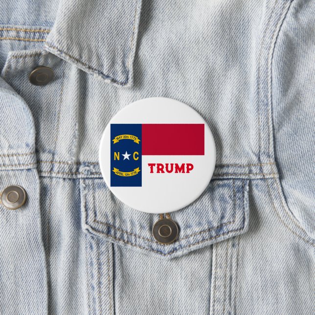 BADGE ROND 7,6 CM CAROLINE DU NORD (En situation)