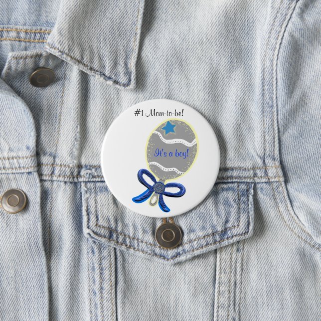 Badge Rond 7,6 Cm C'est un garçon Bouton pour nouvelle future maman  (En situation)