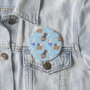 Badge Rond 7,6 Cm Chats en boîte et gouttes de lait sur bleu