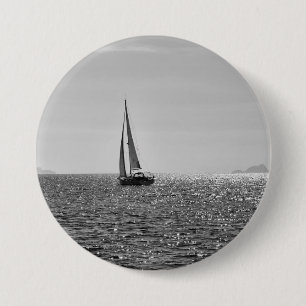 Badge Rond 7,6 Cm Cool photo moderne bateau à voile en été