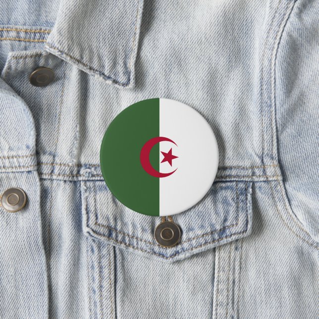 Badge Rond 7,6 Cm Drapeau de l'Algérie (En situation)