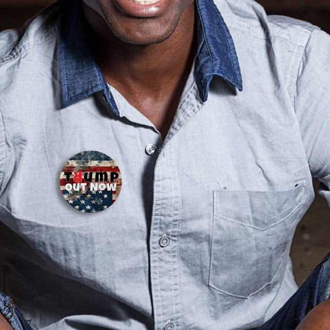Badge Rond 7,6 Cm Drapeau du slogan anti-trump (Créateur téléchargé)