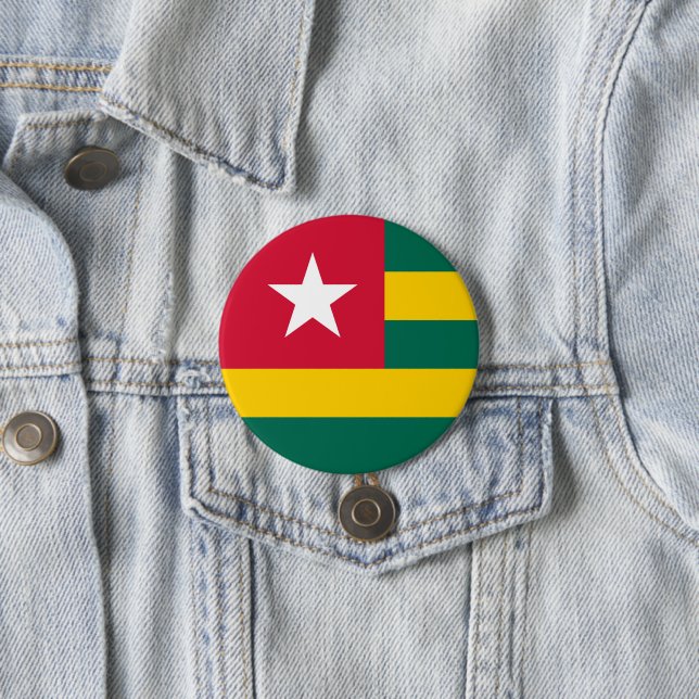 Badge Rond 7,6 Cm Drapeau du Togo (En situation)