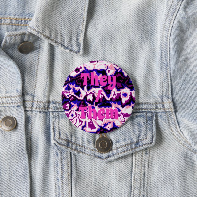 Badge Rond 7,6 Cm Fidèle au style Boho Rétro Marbré Rayures Fierté G (En situation)
