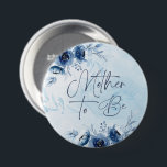Badge Rond 7,6 Cm Fleurs Bleues Garçon Baby shower Mère à être<br><div class="desc">Fleurs Bleues Garçon Baby shower Mère À Être Bouton. Éléments correspondants disponibles.</div>