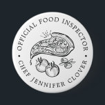 Badge Rond 7,6 Cm Inspecteur officiel des aliments | Thème de la piz<br><div class="desc">Un bouton d'évènement sur mesure, drôle et classe, adapté à votre chef cuisinier certifié ou inspecteur certifié des aliments. N'hésitez pas à expérimenter les différentes options de personnalisation. Utilisez les fonctions de personnalisation pour contrôler la taille du texte, la police et d'autres options. Amusez-vous à être créatif et à en...</div>