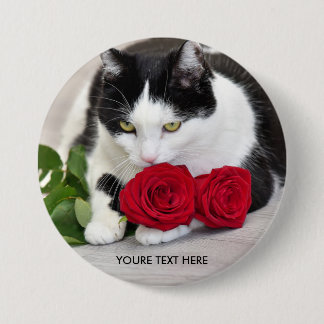 Badge Rond 7,6 Cm Joli chat avec la rose rouge