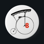 Badge Rond 7,6 Cm La Reine numéro 8 d'échecs<br><div class="desc">" Viennent et soient le gage de la reine."</div>