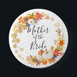 Badge Rond 7,6 Cm Mère de citrouilles de feuille d'automne de la<br><div class="desc">Notre mère du bouton de noce de jeune mariée comporte une belle feuille d'automne et les citrouilles tressent avec un manuscrit marqué avec des lettres par main.
Visitez notre magasin pour regarder notre feuille de chute et collection de citrouille.</div>