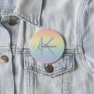 Badge Rond 7,6 Cm Monogramme Dégradé Arc-en-ciel Pastel