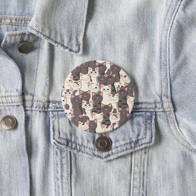 Badge Rond 7,6 Cm Motif de chats blancs et gris (En situation)