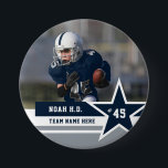 Badge Rond 7,6 Cm N'importe 3 Couleurs Sports Photo Team Buttons Pin<br><div class="desc">Montrez votre esprit d'équipe avec une broche photo de sport personnalisée ! Parfait pour le football, le football, le baseball ou tout sport, ce modèle simple do-it-yourself épingle à dos vous permet de présenter jusqu'à trois couleurs pour correspondre à votre équipe. Le design offre de l’espace pour le nom d’un...</div>