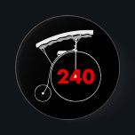 Badge Rond 7,6 Cm Observateur 240<br><div class="desc">Sait toujours où trouver ses moutons.</div>