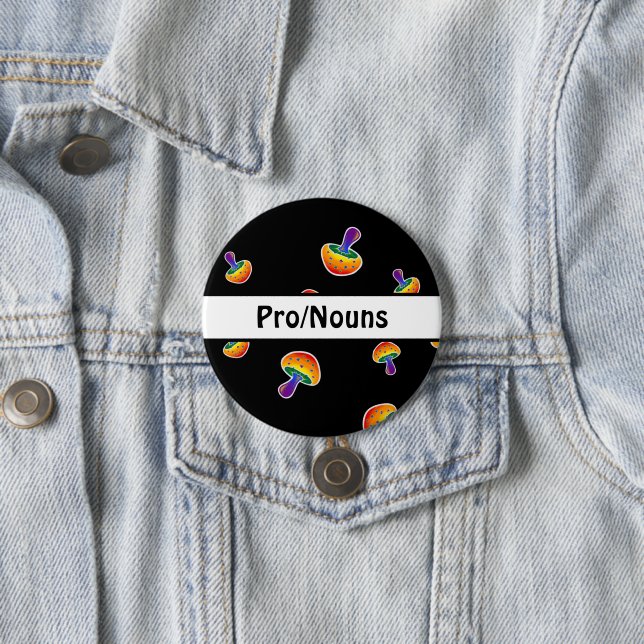 Badge Rond 7,6 Cm Prononononounes de champignons LGBTQIA (En situation)
