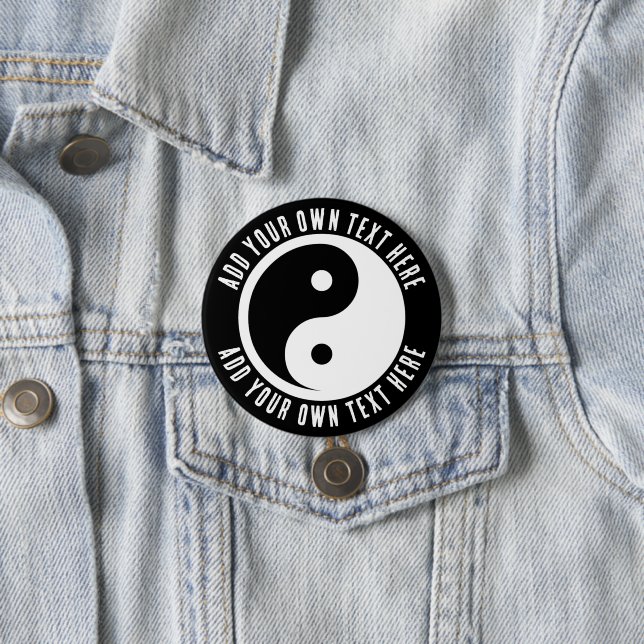 Badge Rond 7,6 Cm Symbole Yin Yang - tatouage solide design 2 (En situation)