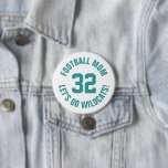Badge Rond 7,6 Cm Turquoise et blanc Football Maman Jersey Numéro<br><div class="desc">Saluez votre équipe sportive préférée, votre footballeur ou montrez votre fierté scolaire avec un bouton d'esprit personnalisé! Ajoutez votre nom d'école ou personnalisez-le avec le nom d'un joueur et son numéro de maillot. Parfait pour le football, le basket, le baseball et les jeux de football ! Créez des broches personnalisées...</div>