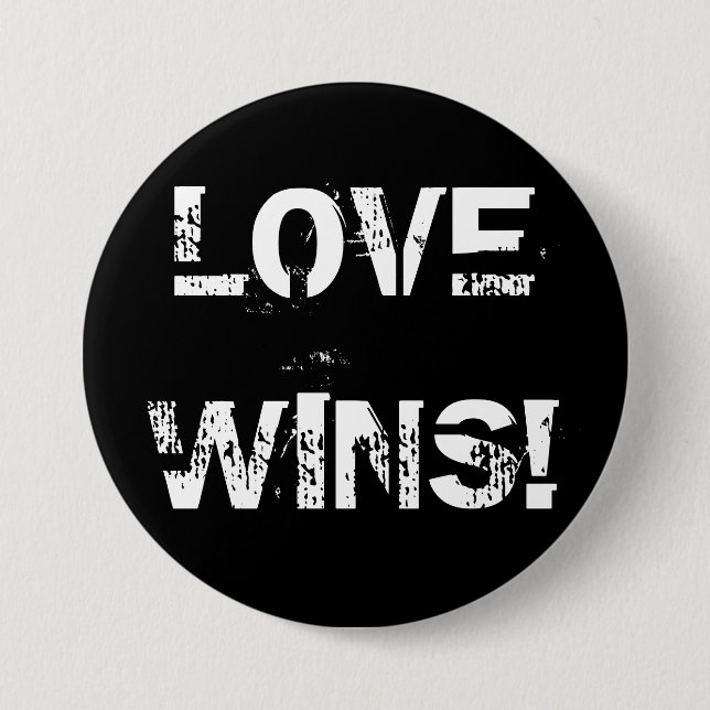 BADGE ROND 7,6 CM VICTOIRES D'AMOUR ! (Devant)