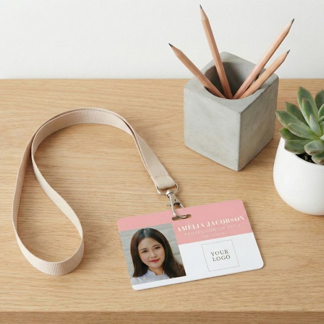 Badge Simple Code-Barres Logo ID de Photo d'Employé Rose (Créateur téléchargé)