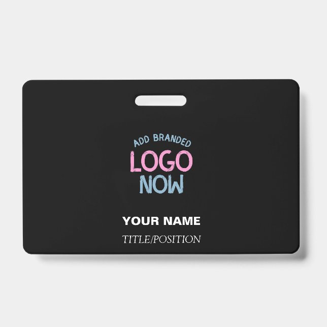 BADGE SIMPLE CONTEMPORAIN NETTOYÉ NOIR CLIENT À LA MODE (Avant)