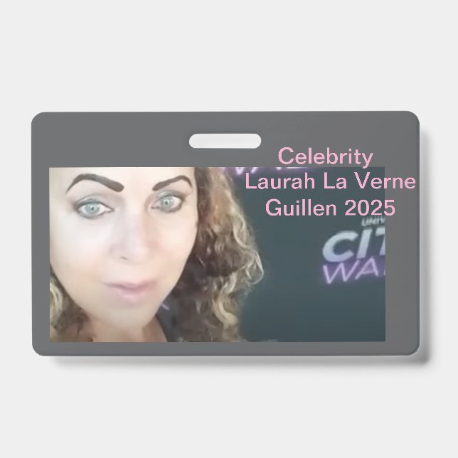BADGE #TOPCELEBRITY #LAURAHLAVERNEGUILLEN 2025 (Avant)
