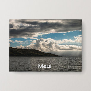 Badge Une épingle avec des nuages sur Maui