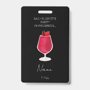 Badge Week-end drôle de filles pour enterrement de vie d