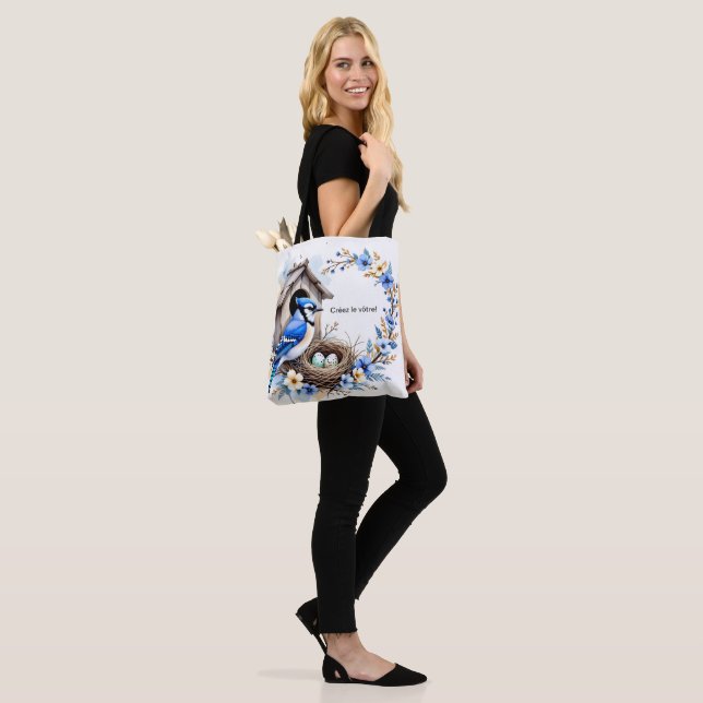 Bag Tote Geai bleu sur nichoir – Illustration florale  (Sur le modèle)