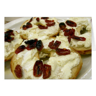 bagel grillé avec fromage de chèvre