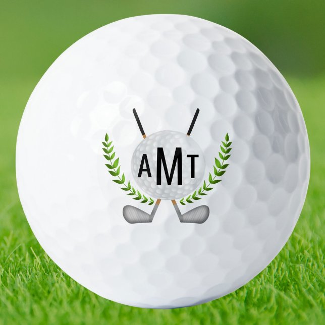 Balle de golf monogramme avec clubs et vignes (Show off your style on the course with a classy monogram golf ball featuring clubs and vines.)
