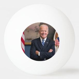 Balle De Ping Pong Le président américain Joe Biden en tant que sénat