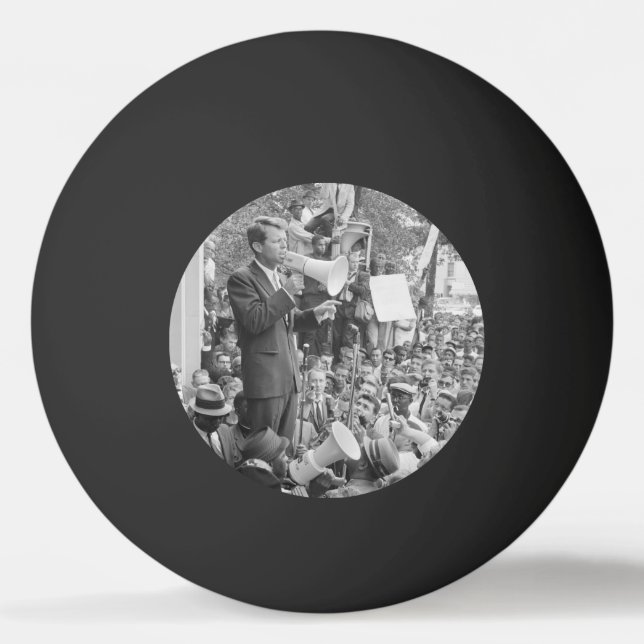 Balle De Ping Pong Le sénateur Robert Kennedy faisant campagne pour l (Devant)