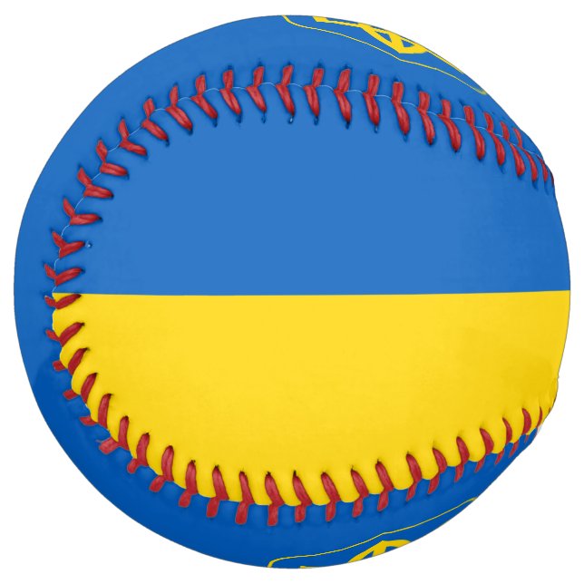 Balle De Softball Feel the heartbeat of Ukraine in every stitch! (Devant gauche)