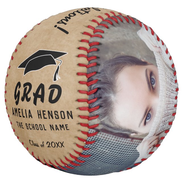 Balle De Softball Félicitations rustiques Grad Grad Graduation Cap 2 (Incliné)