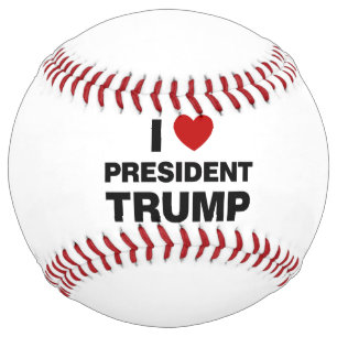 Balle De Softball I Love Président Trump Heart