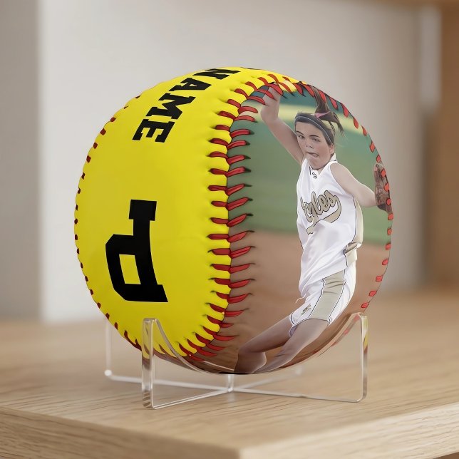 Balle De Softball Photo, position et nombre du joueur personnalisé (Custom photo softball with personalized player name, number and position. Great senior gifts!)