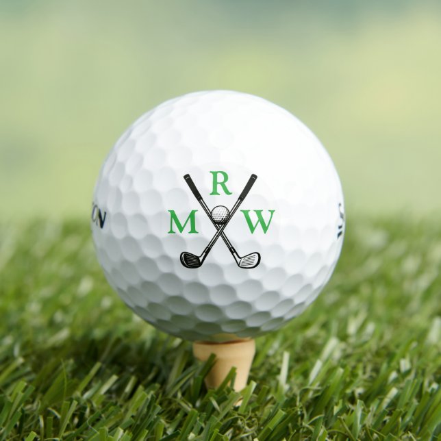 Balles De Golf 3 Green Initial Letters Crossed Clubs Monogram (T-shirt Insitu)