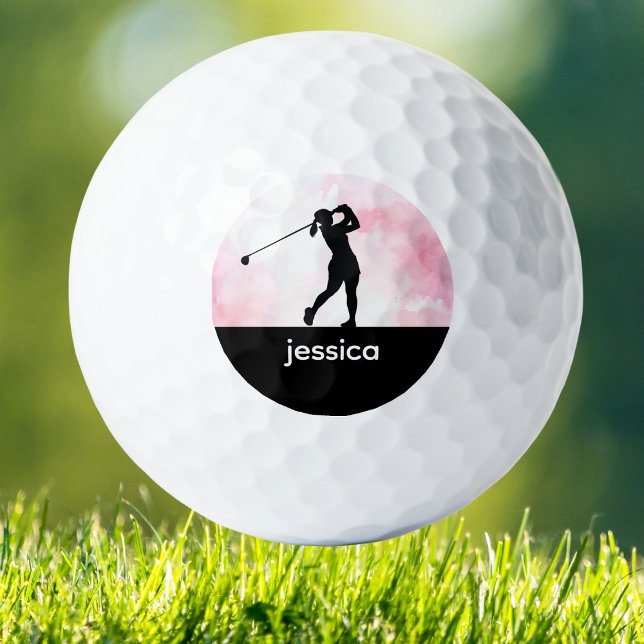 Balles De Golf Boules de golf pour femmes personnalisées (Chic pink watercolor golf ball with woman golfer design, custom monogram, and stylish feminine flair)