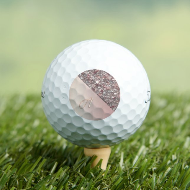 Balles De Golf Bouton Monogramme Or Rose Élégant (T-shirt Insitu)